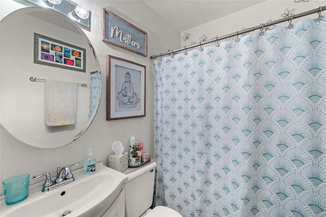 7206 SW 14th Street, Des Moines, IA 50315