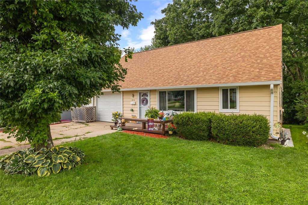 7206 SW 14th Street, Des Moines, IA 50315