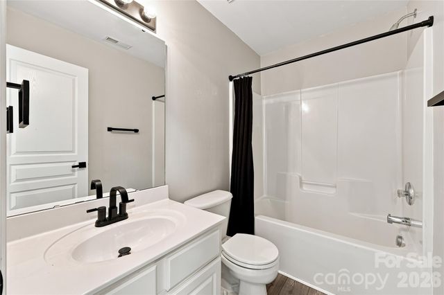 231 Dawn Mist Lane, Fort Mill, SC 29708