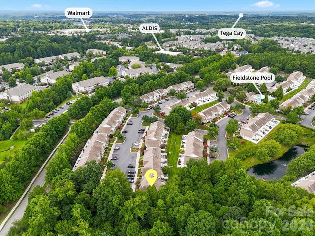 231 Dawn Mist Lane, Fort Mill, SC 29708