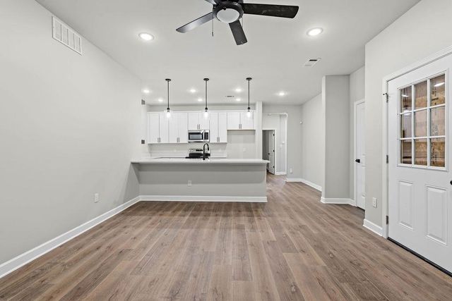 1372 S ORLEANS ST, Memphis, TN 38106