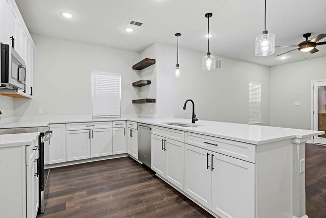 1372 S ORLEANS ST, Memphis, TN 38106