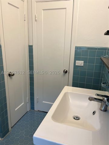110 SW 30th Rd, Miami, FL 33129