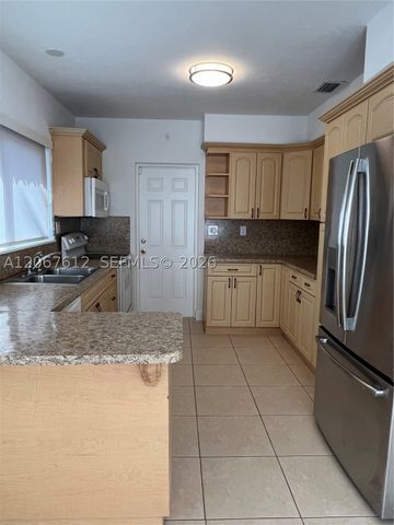 110 SW 30th Rd, Miami, FL 33129