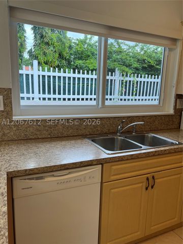110 SW 30th Rd, Miami, FL 33129