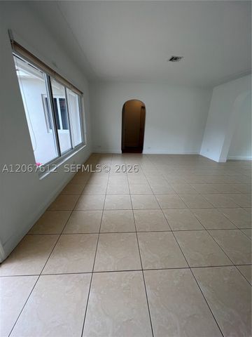110 SW 30th Rd, Miami, FL 33129