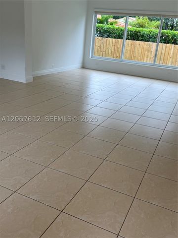 110 SW 30th Rd, Miami, FL 33129