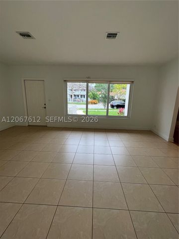 110 SW 30th Rd, Miami, FL 33129