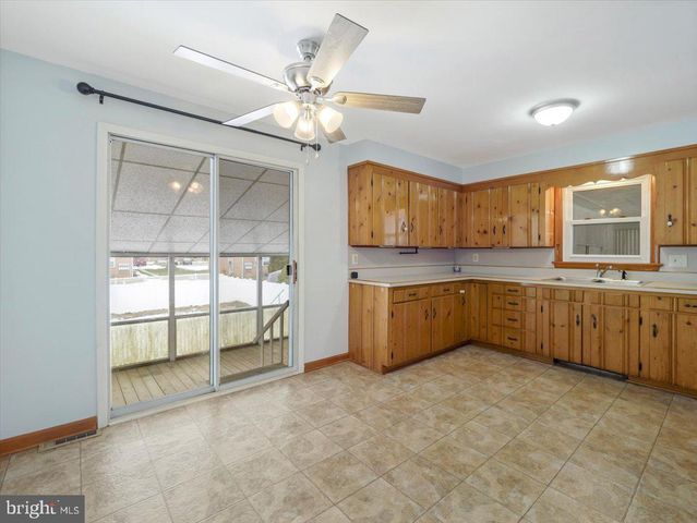 507 RIDGE AVE, Mcsherrystown, PA 17344