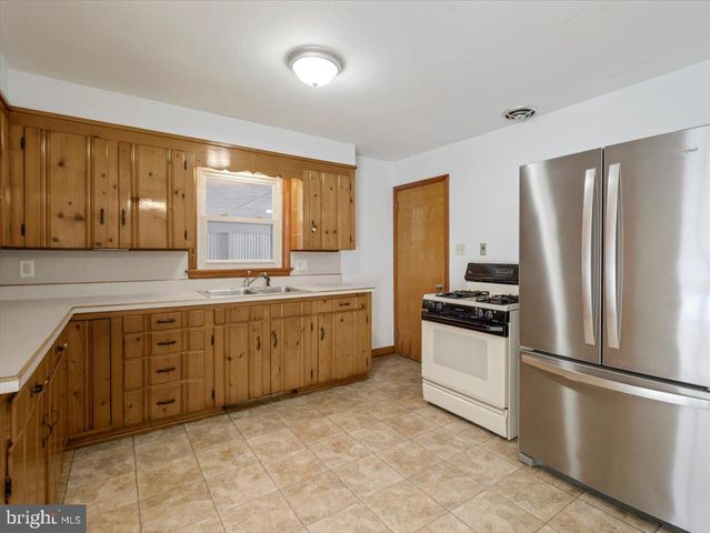 507 RIDGE AVE, Mcsherrystown, PA 17344