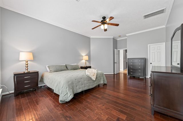 31 Sagamore Bend Place, The Woodlands, TX 77382
