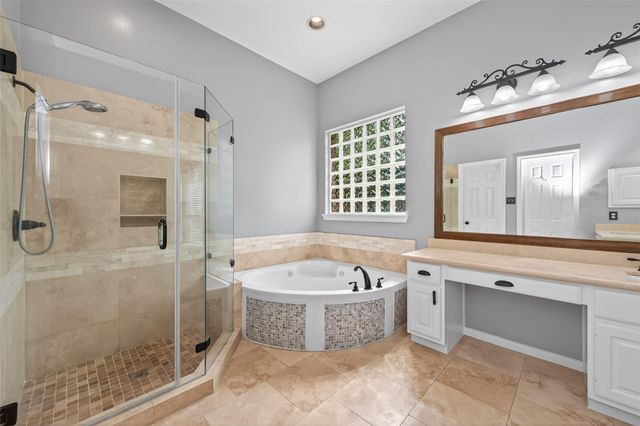 31 Sagamore Bend Place, The Woodlands, TX 77382