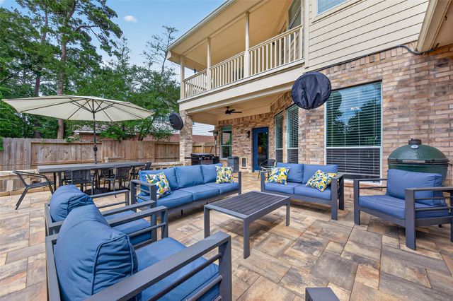 31 Sagamore Bend Place, The Woodlands, TX 77382