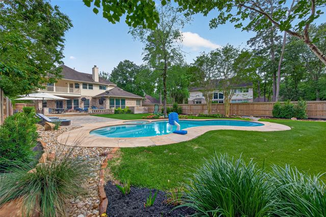 31 Sagamore Bend Place, The Woodlands, TX 77382