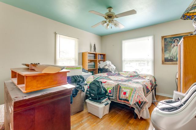 4548 Hodgkins Road, Lake Worth, TX 76135