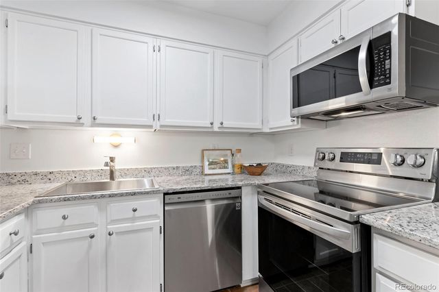 410 Zang Street 2-103, Lakewood, CO 80228