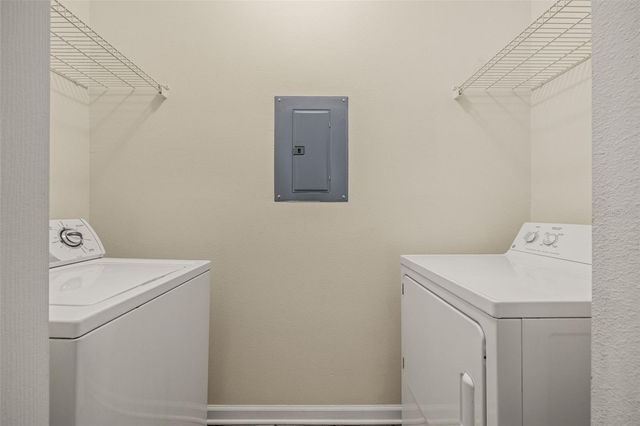 4207 S DALE MABRY HIGHWAY 4305, Tampa, FL 33611