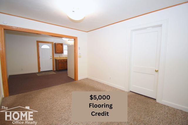 724 N Dewey Street, Owosso, MI 48867