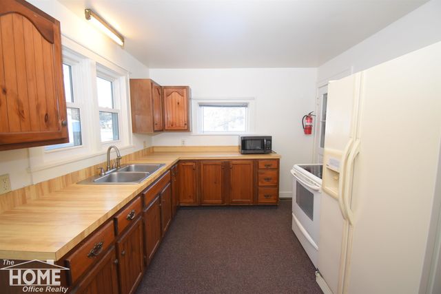 724 N Dewey Street, Owosso, MI 48867