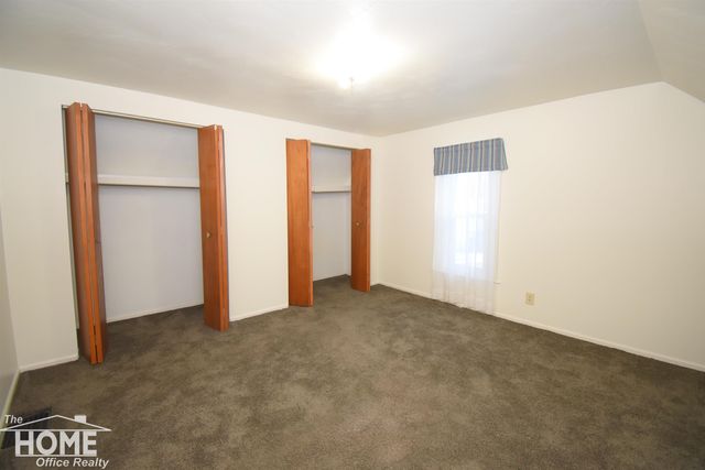 724 N Dewey Street, Owosso, MI 48867