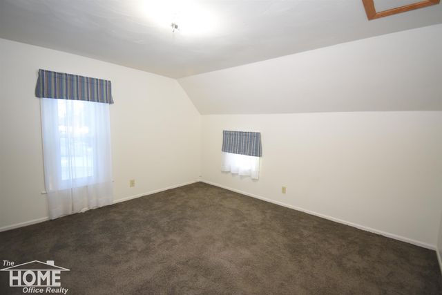 724 N Dewey Street, Owosso, MI 48867