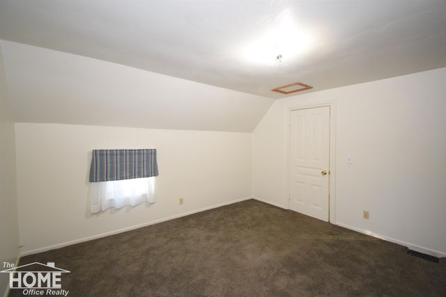 724 N Dewey Street, Owosso, MI 48867