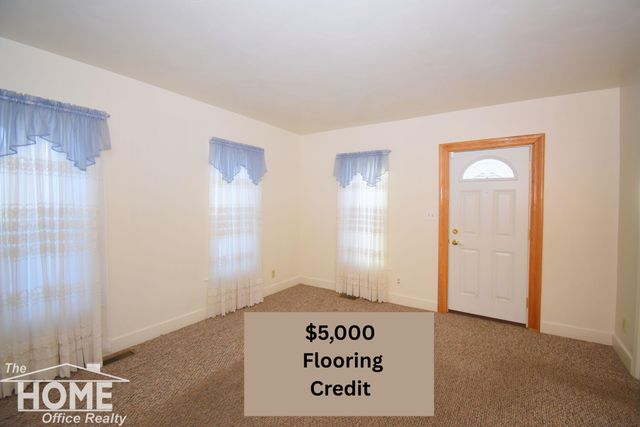 724 N Dewey Street, Owosso, MI 48867