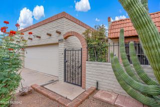 9455 E Golden West Street, Tucson, AZ 85710