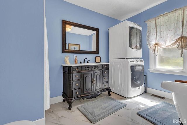 109 W Ritter Street, Ellettsville, IN 47429