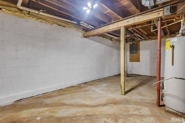 109 W Ritter Street, Ellettsville, IN 47429