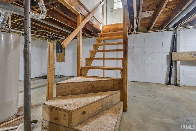 109 W Ritter Street, Ellettsville, IN 47429