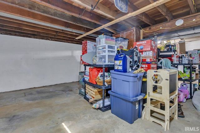 109 W Ritter Street, Ellettsville, IN 47429