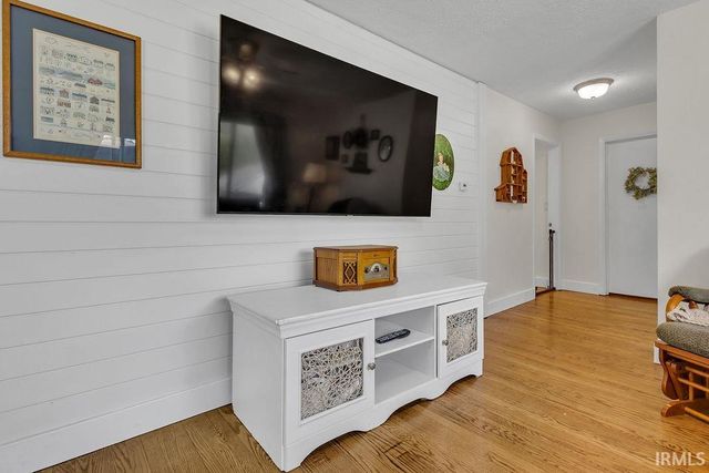 109 W Ritter Street, Ellettsville, IN 47429