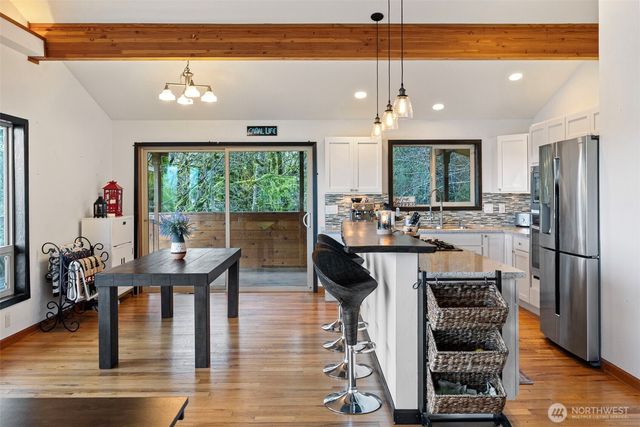 341 E Olympic Vista Drive, Union, WA 98592