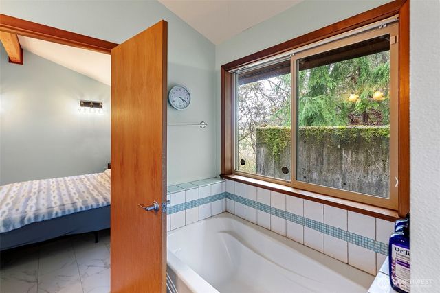 341 E Olympic Vista Drive, Union, WA 98592