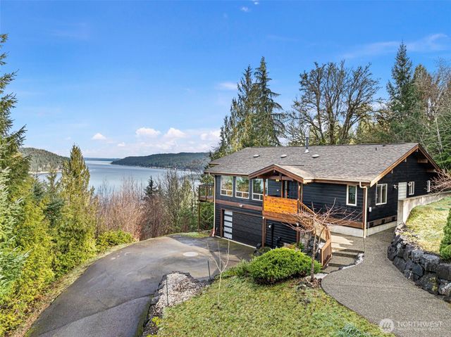 341 E Olympic Vista Drive, Union, WA 98592