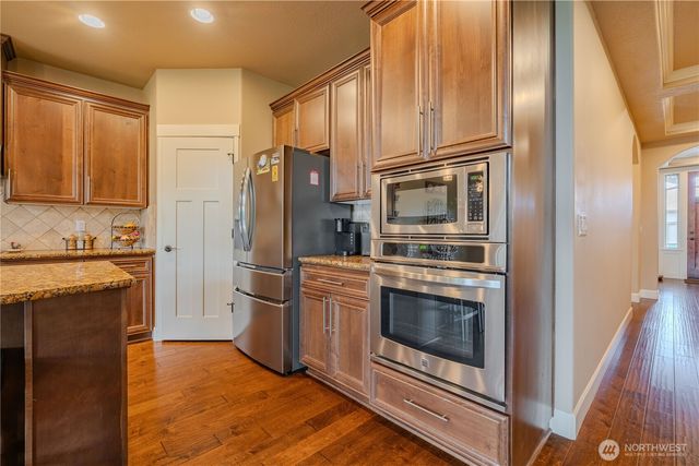 1822 S Dusky Drive, Ridgefield, WA 98642