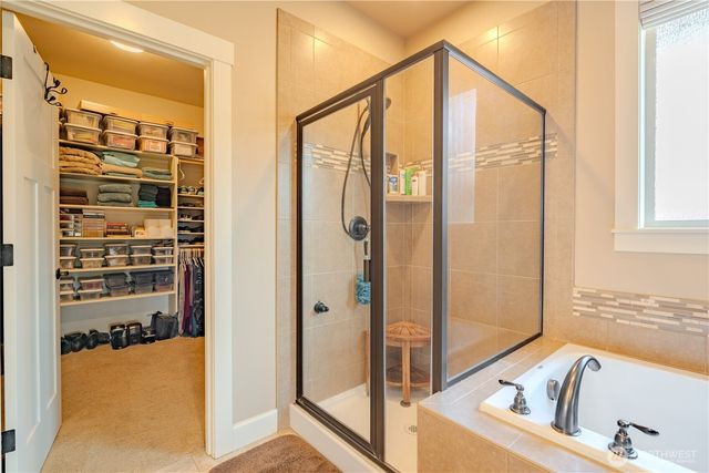 1822 S Dusky Drive, Ridgefield, WA 98642