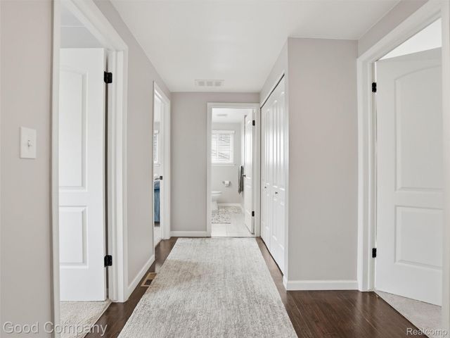 7371 Edinborough, West Bloomfield Charter Township, MI 48322