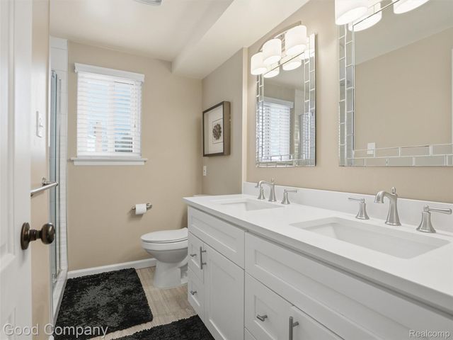 7371 Edinborough, West Bloomfield Charter Township, MI 48322