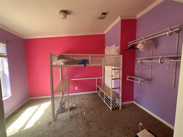 111 Road Runner LN, Bastrop, TX 78602