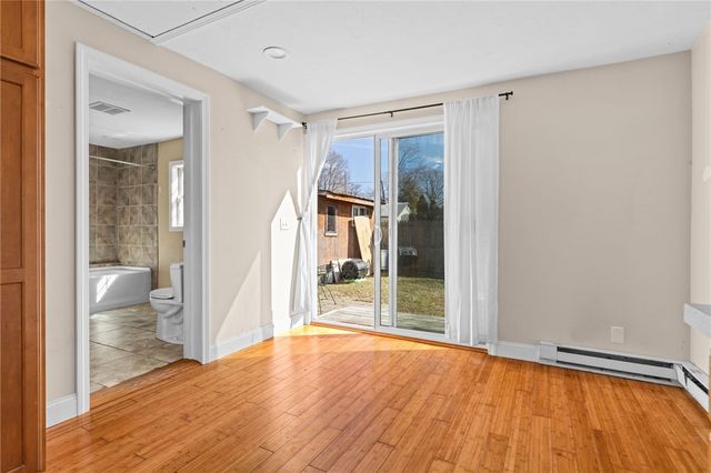 444 Pequot Avenue, Warwick, RI 02889