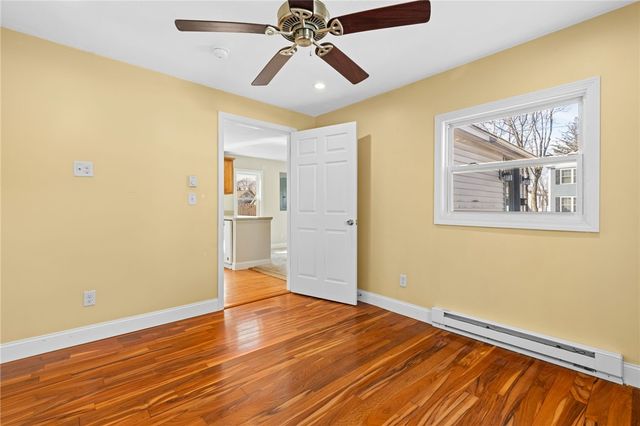 444 Pequot Avenue, Warwick, RI 02889