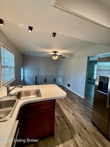 6516 Bilsim Ln, Louisville, KY 40291