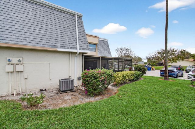 2686 NW 7th Court C, Delray Beach, FL 33445
