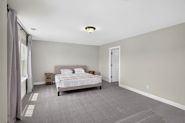 656 Taylor Bend Rd, Columbia, TN 38401