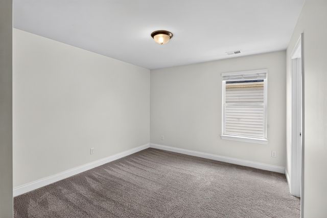 656 Taylor Bend Rd, Columbia, TN 38401