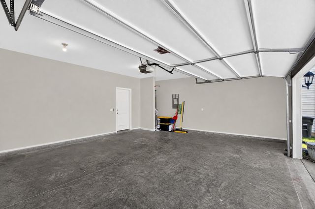 656 Taylor Bend Rd, Columbia, TN 38401