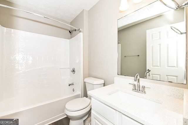 417 Concord Circle, Mcdonough, GA 30253