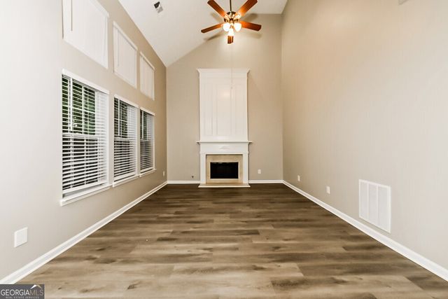 417 Concord Circle, Mcdonough, GA 30253